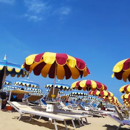 Paradiso Римини