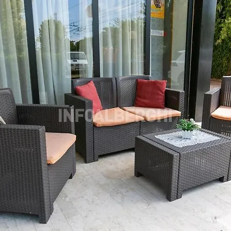 Paradiso Римини