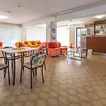 Paradiso Otel 2*
