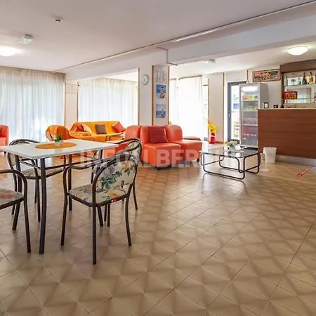 Paradiso Ξενοδοχείο 2*